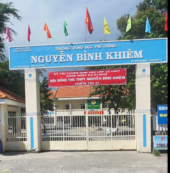 Hội đồng thi Trường Trung học phổ thông Nguyễn Bỉnh Khiêm (Ảnh: K.V) Hội đồng thi Trường Trung học phổ thông Nguyễn Bỉnh Khiêm (Ảnh: K.V)