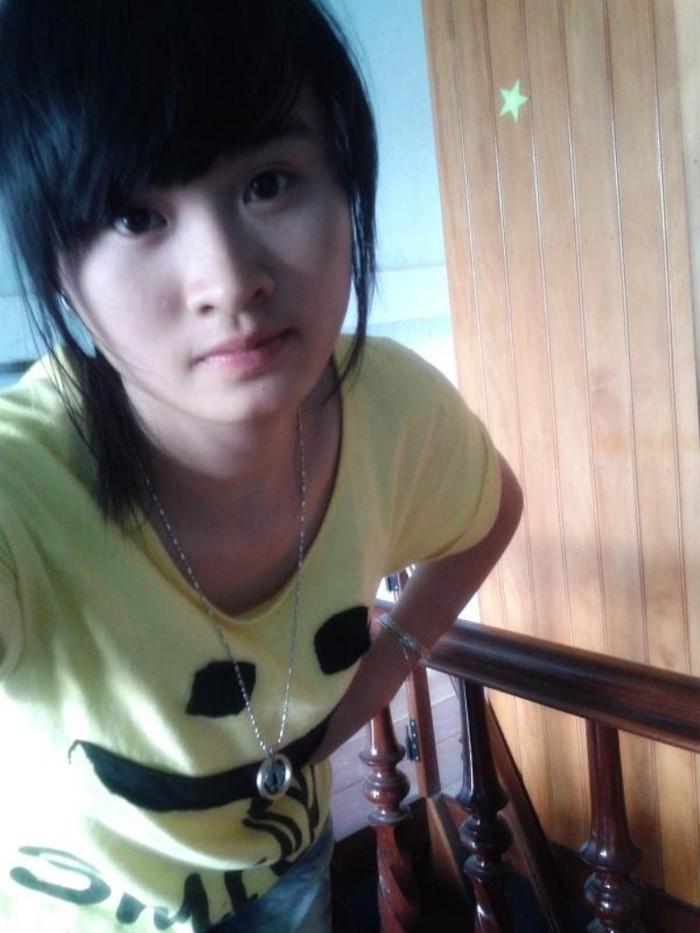 Nguyễn Thị Kim Anh là người thích khám phá, tìm tòi. Thích chia sẽ, giúp đỡ mọi người.Ham học hỏi. với ước mơ là một nhà kinh doanh thành đạt. Nguyễn Thị Kim Anh là người thích khám phá, tìm tòi. Thích chia sẽ, giúp đỡ mọi người.Ham học hỏi. với ước mơ là một nhà kinh doanh thành đạt.