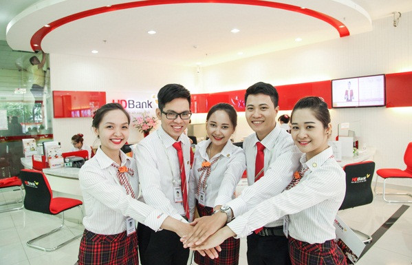 HDBank có môi trường làm việc năng động, hiện đại. HDBank có môi trường làm việc năng động, hiện đại.