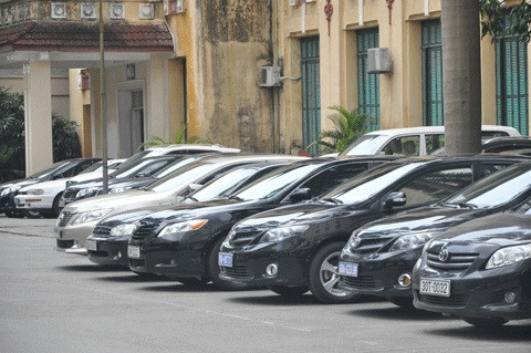 Thủ tướng yêu cầu xây dựng cơ chế đấu giá biển số, báo cáo Thủ tướng trong tháng 5/2017. ảnh minh họa: Tạp chí tài chính.