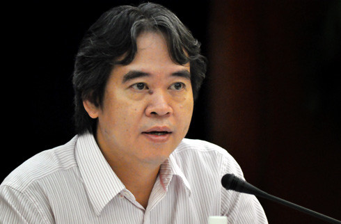 Thống đốc Nguyễn Văn Bình: "Chúng tôi không còn đơn độc". Thống đốc Nguyễn Văn Bình: "Chúng tôi không còn đơn độc".