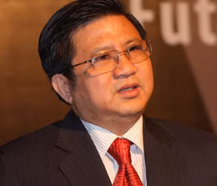 Kinh tế gặp khó khăn, có mặt còn nghiêm trọng hơn so với năm trước