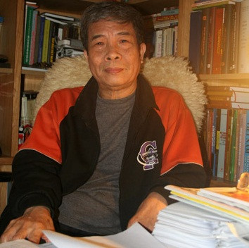 GS.TS Ngô Đức Thịnh. GS.TS Ngô Đức Thịnh.