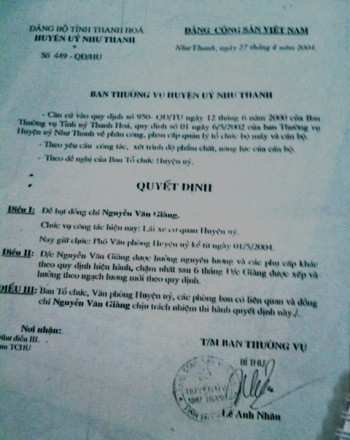 Quyết định bổ nhiệm ông Giàng giữ chức Phó Chánh Văn phòng Huyện ủy