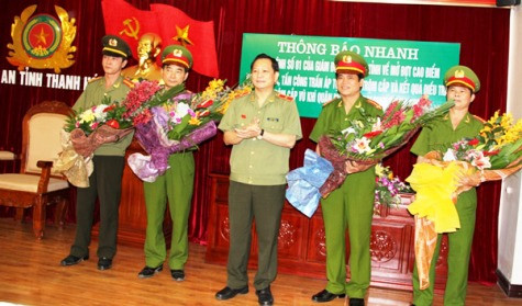 Khen thưởng ban chuyên án Khen thưởng ban chuyên án