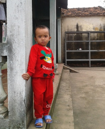 anh Y. ra đi để lại vợ và 2 đứa con thơ anh Y. ra đi để lại vợ và 2 đứa con thơ