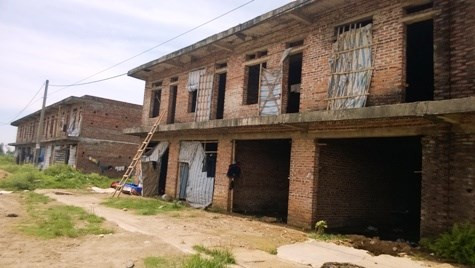 Nhiều khu nhà liền kề bỏ hoang tại Khu Công nghiệp và Đô Thị Hoàng Long Nhiều khu nhà liền kề bỏ hoang tại Khu Công nghiệp và Đô Thị Hoàng Long