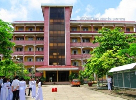 Trường THPT chuyên Lam Sơn, Thanh Hóa Trường THPT chuyên Lam Sơn, Thanh Hóa