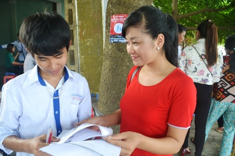 Nhiều nhân viên tiếp thị tờ rơi, quảng cáo có dịp hành nghề Nhiều nhân viên tiếp thị tờ rơi, quảng cáo có dịp hành nghề