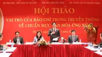 Con chó trong quán cà phê ảnh 3