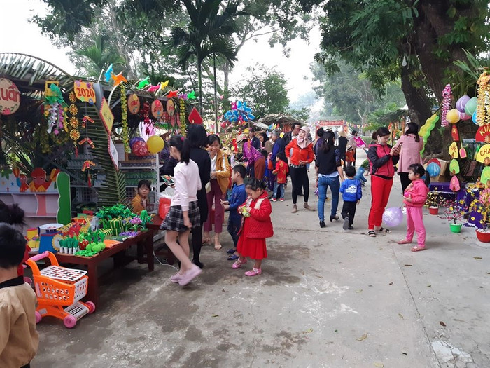 Trường mầm non Đồng Tiến với hoạt động ngoại khóa “Hội chợ quê” Trường mầm non Đồng Tiến với hoạt động ngoại khóa “Hội chợ quê”