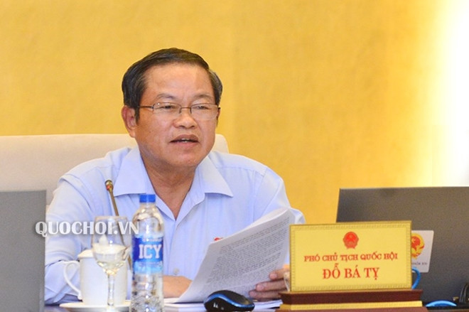 Phó Chủ tịch Quốc hội Đỗ Bá Tỵ ( Ảnh: Quochoi.vn)