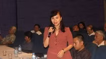 Tăng chỉ tiêu sư phạm làm gì khi hàng ngàn sinh viên ra trường đi làm công nhân? ảnh 2
