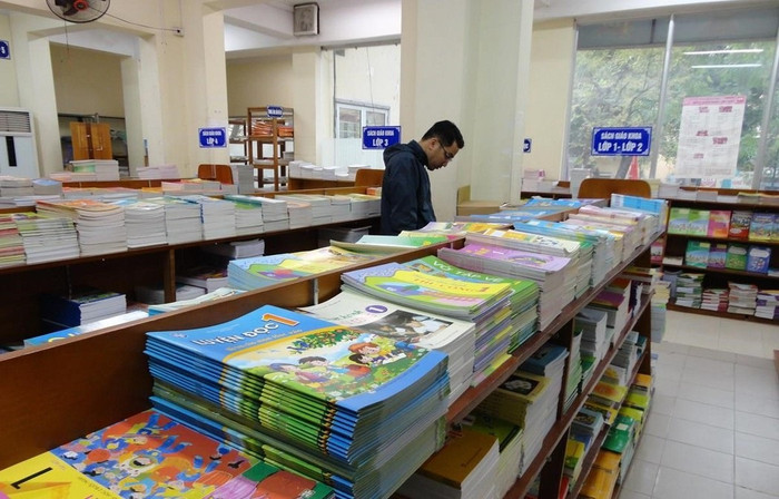 Các trường tiểu học sẽ đọc 32 cuốn sách giáo khoa vào thời điểm nào? ảnh 2 Các trường tiểu học sẽ đọc 32 cuốn sách giáo khoa vào thời điểm nào? ảnh 2