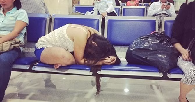 Hình ảnh về sân bay Tân Sơn Nhất được đăng tải trên trang mạng của Sleepinginairports.