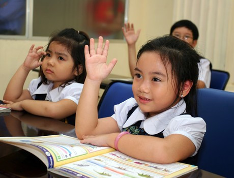 Phụ huynh "cãi nhau" vì con không được giao bài về nhà ảnh 2