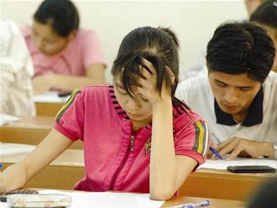 Đừng để con phải cô đơn khi trượt đại học ảnh 3 Đừng để con phải cô đơn khi trượt đại học ảnh 3