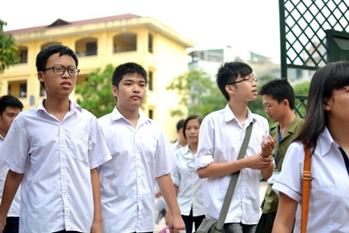 Hình ảnh minh họa cho việc tham dự kỳ thi tuyển sinh vào lớp 10 của các em học sinh (Ảnh: giaoduc.net.vn) Hình ảnh minh họa cho việc tham dự kỳ thi tuyển sinh vào lớp 10 của các em học sinh (Ảnh: giaoduc.net.vn)