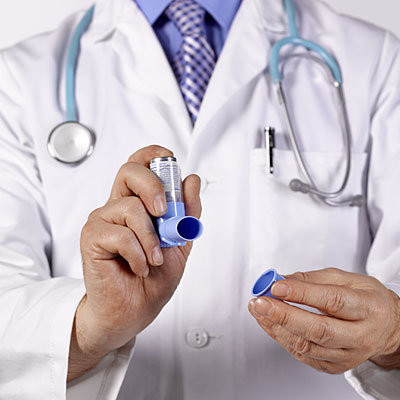 Chuẩn bị sẵn các biện pháp bảo vệ mình là cách tốt nhất với người mắc hen suyễn. ảnh: HEALTH MAGAZINE