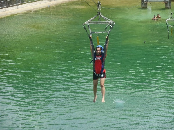 Các giáo viên tham gia trải nghiệm những hoạt động thực tế của chương trình (Ảnh: Hồng Quyên) Các giáo viên tham gia trải nghiệm những hoạt động thực tế của chương trình (Ảnh: Hồng Quyên)