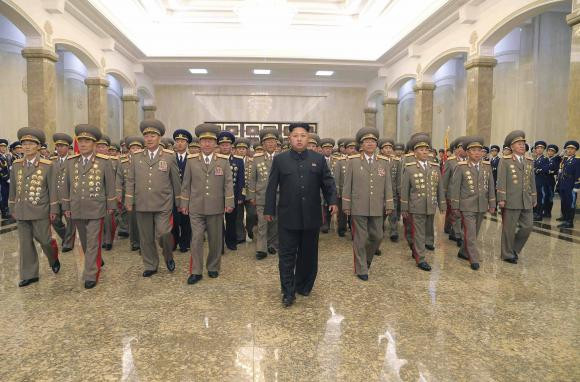 Nhà lãnh đạo Triều Tiên Kim Jong-un. Nhà lãnh đạo Triều Tiên Kim Jong-un.