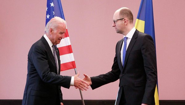 Theo các chuyên gia, Ukraine có giá trị rất cao đối với Mỹ. Theo các chuyên gia, Ukraine có giá trị rất cao đối với Mỹ.