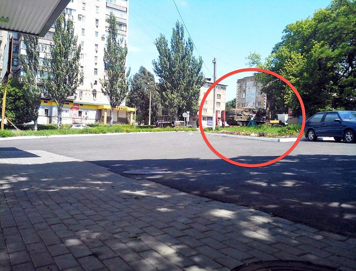 Hệ thống được cho là Buk ở Torez trước khi MH17 bị bắn rơi.