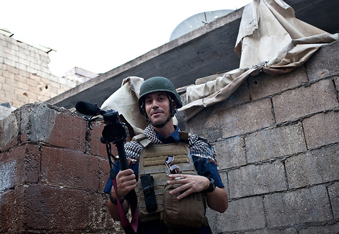 James Foley, một trong hai nhà báo Mỹ đã bị IS bắt cóc và hành quyết để trả đũa các cuộc không kích Mỹ. James Foley, một trong hai nhà báo Mỹ đã bị IS bắt cóc và hành quyết để trả đũa các cuộc không kích Mỹ.