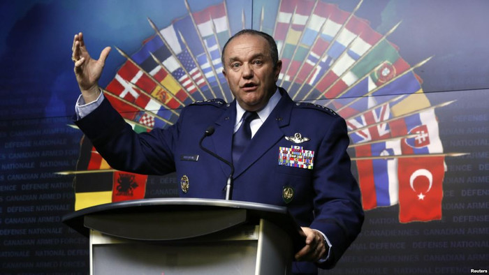 Tướng Philip Breedlove. Tướng Philip Breedlove.