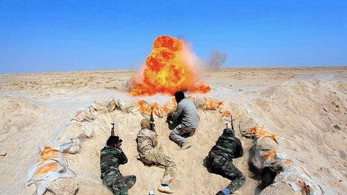 Các tay súng IS đã tấn công căn cứ quân sự Iraq tại Saqlawiya, cách Baghdad 50 km. Các tay súng IS đã tấn công căn cứ quân sự Iraq tại Saqlawiya, cách Baghdad 50 km.