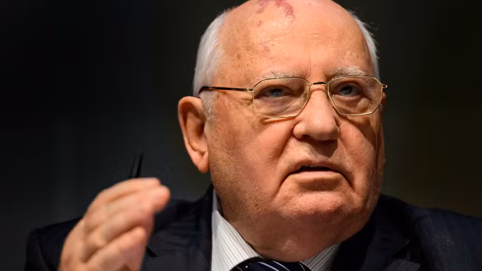 Mikhail Gorbachev. Mikhail Gorbachev.