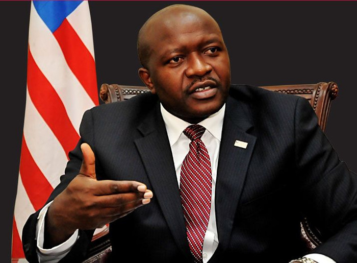 Ngoại trưởng Augustine Kpehe Ngafuan. Ngoại trưởng Augustine Kpehe Ngafuan.