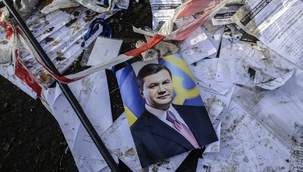 Cựu Tổng thống bị lật đổ Viktor Yanukovych. Cựu Tổng thống bị lật đổ Viktor Yanukovych.