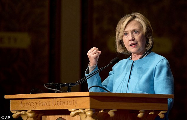 Cựu Ngoại trưởng Mỹ Hillary Clinton. Cựu Ngoại trưởng Mỹ Hillary Clinton.