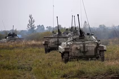 Quân đội Nga triển khai tại Rostov.