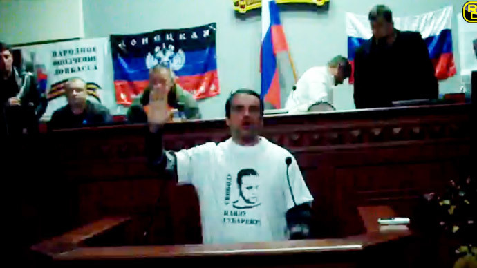 Lãnh đạo biểu tình chống chính phủ tại Donetsk tuyên bố thành lập nhà nước độc lập. Lãnh đạo biểu tình chống chính phủ tại Donetsk tuyên bố thành lập nhà nước độc lập.