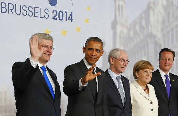 Các nhà lãnh đạo G7 tại Brussels. Các nhà lãnh đạo G7 tại Brussels.