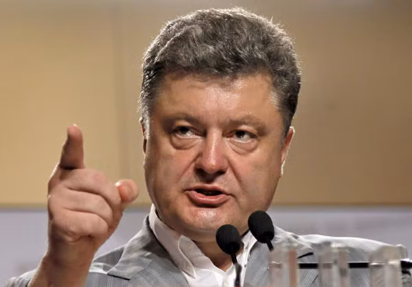 Tổng thống Poroshenko cho biết, lực lượng an ninh đã được "lệnh nổ súng mà không do dự" vào các lực lượng ly khai
