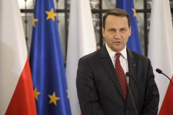 Ông Radoslaw Sikorski giữ chức Ngoại trưởng Ba Lan từ năm 2007 đến tháng 9/2014.