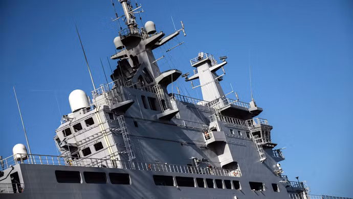 Tàu Vladivostok lớp Mistral Pháp chế tạo cho Nga.