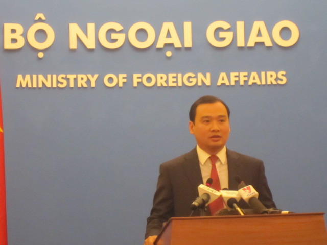 Người phát ngôn Bộ Ngoại giao Lê Hải Bình. Người phát ngôn Bộ Ngoại giao Lê Hải Bình.