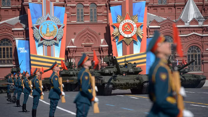 Tăng chiến lược T-90 Tăng chiến lược T-90