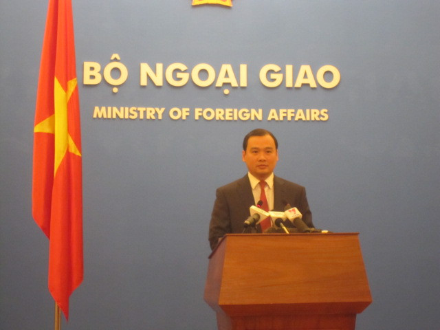 Người phát ngôn Bộ Ngoại giao Lê Hải Bình. Người phát ngôn Bộ Ngoại giao Lê Hải Bình.