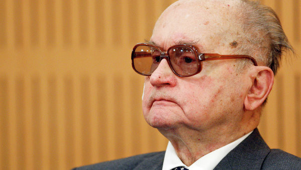 Cựu Chủ tịch Ba Lan, tướng Wojciech Jaruzelski Cựu Chủ tịch Ba Lan, tướng Wojciech Jaruzelski