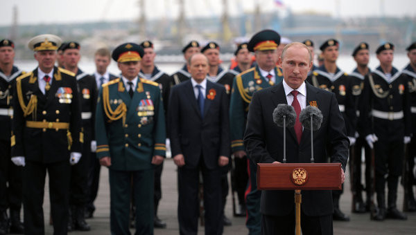 Tổng thống Putin tại căn cứ của Hạm đội Biển Đen hôm 9/5