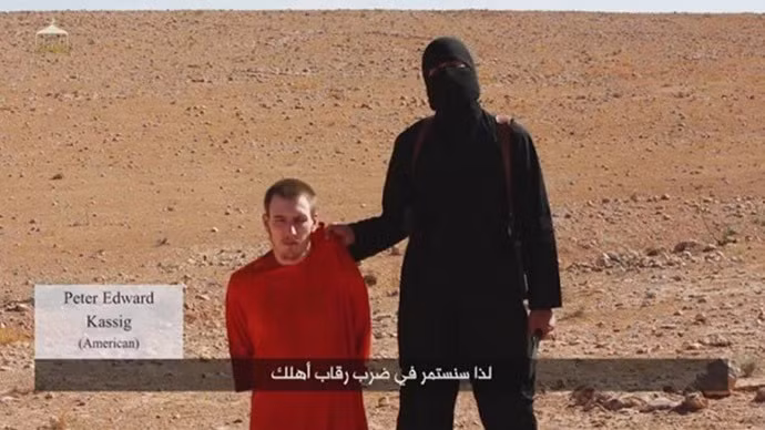 Đoạn video khủng bố IS hành quyết con tin người Mỹ Peter Kassig.
