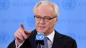 Đại sứ Nga Vitaly Churkin đã cảnh báo về hậu quả thảm khốc nếu các hoạt động quân sự chống người biểu tình ly khai không dừng lại.