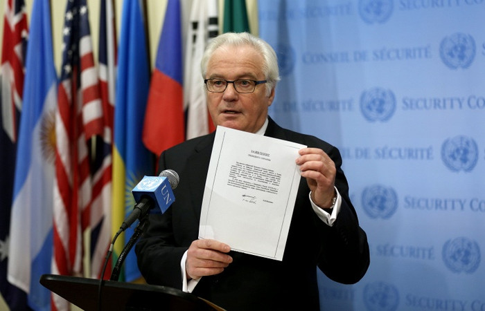 Đại sứ Nga tại Liên Hợp Quốc Vitaly Churkin. Đại sứ Nga tại Liên Hợp Quốc Vitaly Churkin.