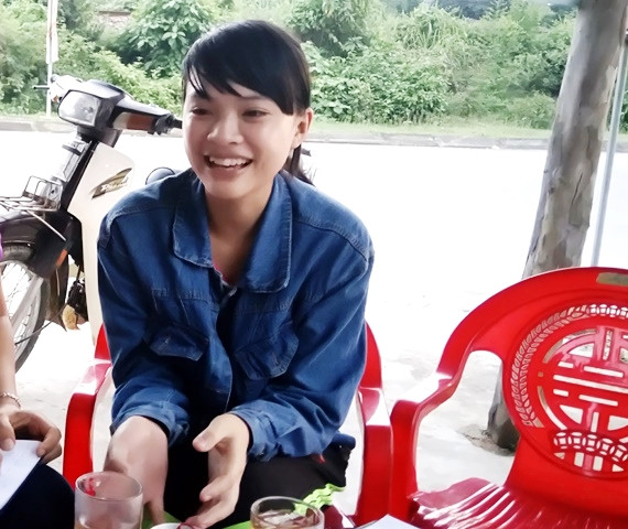 Em vỡ òa hạnh phúc khi được vào học theo đúng nguyện vọng (Ảnh: Hoàng Hà) Em vỡ òa hạnh phúc khi được vào học theo đúng nguyện vọng (Ảnh: Hoàng Hà)