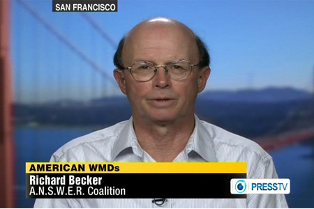 Richard Becker đến từ Liên minh A.N.S.W.E.R. Richard Becker đến từ Liên minh A.N.S.W.E.R.